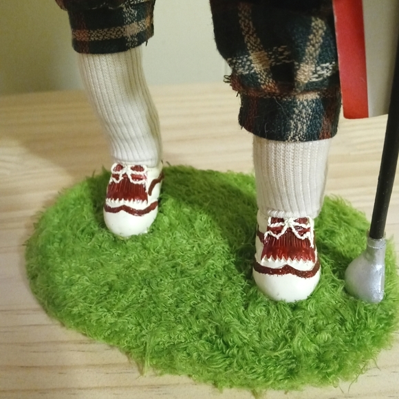 The Santas by Tina Mitchell Golfing Santa - Picture 6 of 9